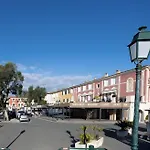 L'escapade Du Port 아파트 그리모